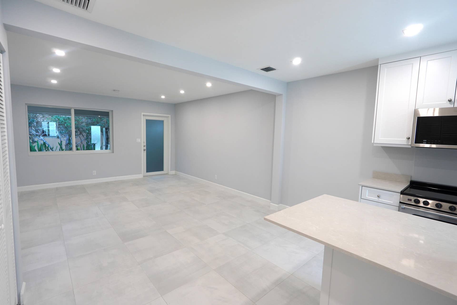 631 NE 17th Way, #3, Fort Lauderdale, Fort Lauderdale, FL 33304 2023-04-27 11.47.51