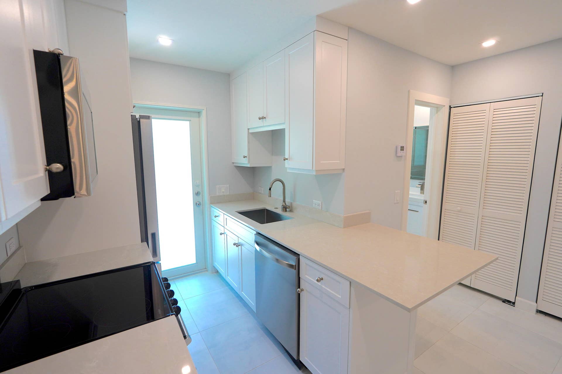 631 NE 17th Way, #3, Fort Lauderdale, Fort Lauderdale, FL 33304 2023-04-27 11.48.25