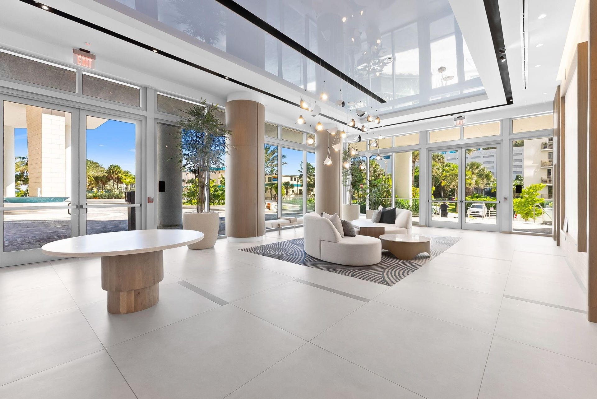 153 N Seabreeze Boulevard, #Unit 1105s, Fort Lauderdale, FL 33304 Lobby