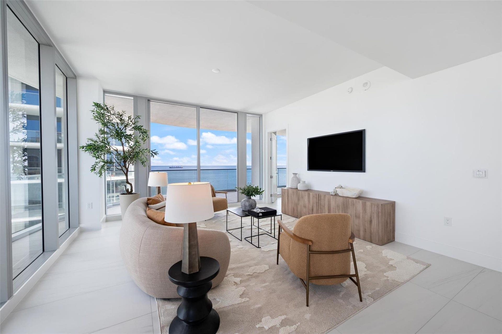 153 N Seabreeze Boulevard, #Unit 1105s, Fort Lauderdale, FL 33304 Living Room
