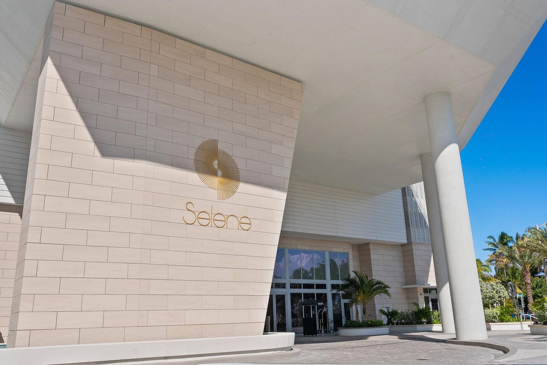 153 N Seabreeze Boulevard, #Unit 1105s, Fort Lauderdale, FL 33304 Entry to Selene