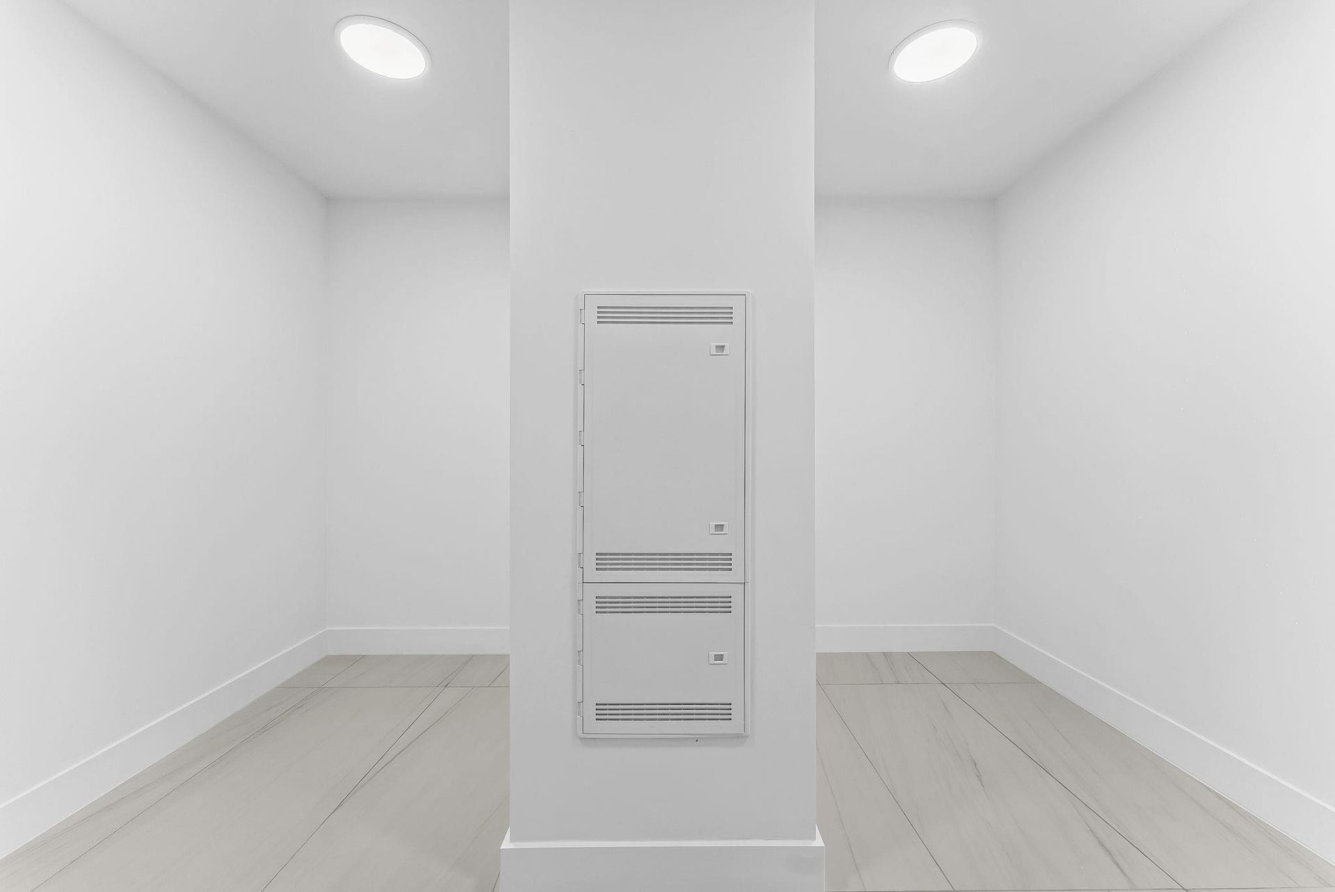 153 N Seabreeze Boulevard, #Unit 1105s, Fort Lauderdale, FL 33304 Primary Closet