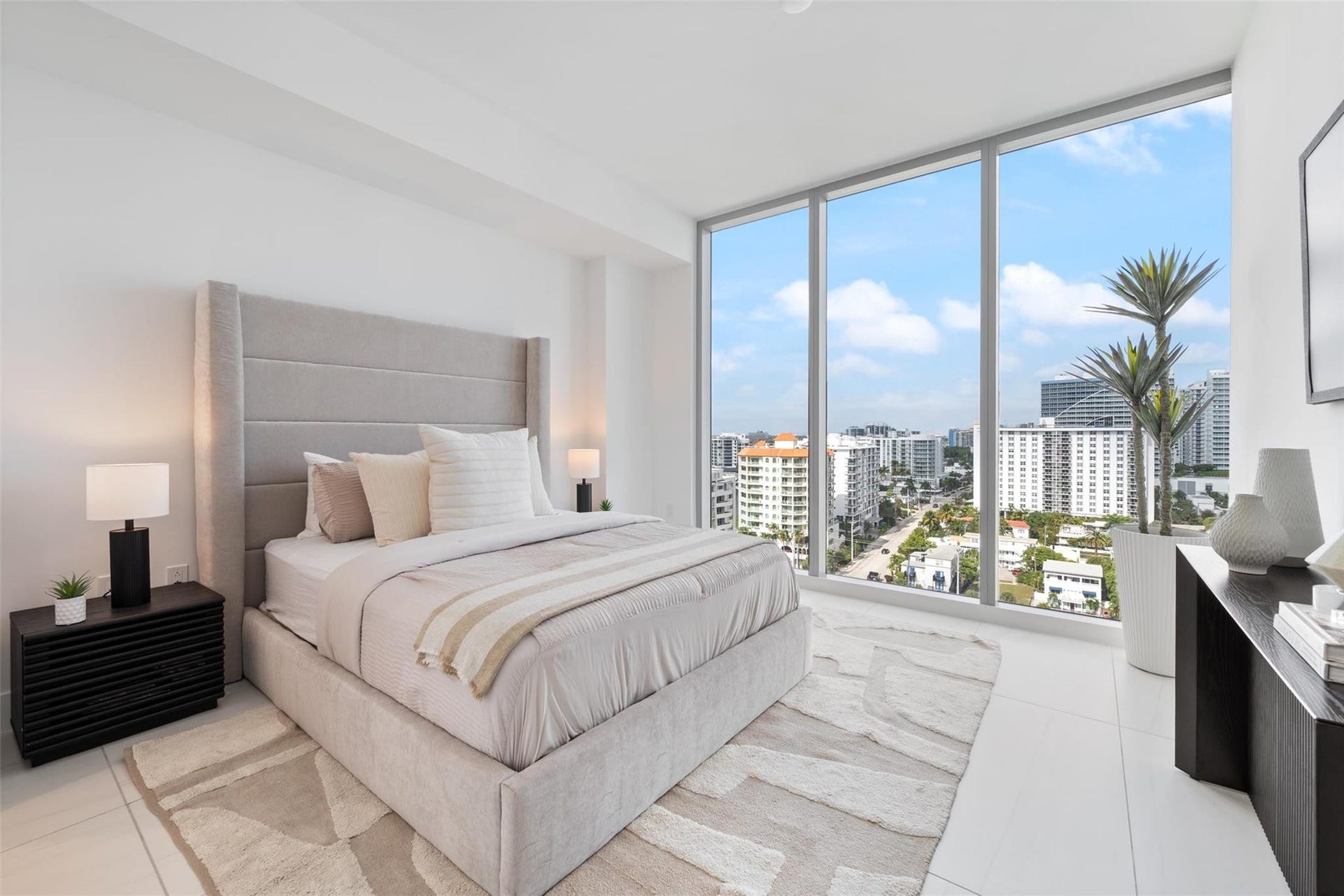 153 N Seabreeze Boulevard, #Unit 1105s, Fort Lauderdale, FL 33304 2nd Bedroom
