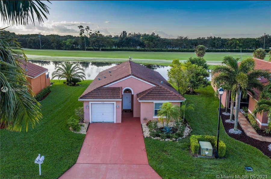 Property photo for 8193 Pelican Harbour Drive, Lake Worth, FL