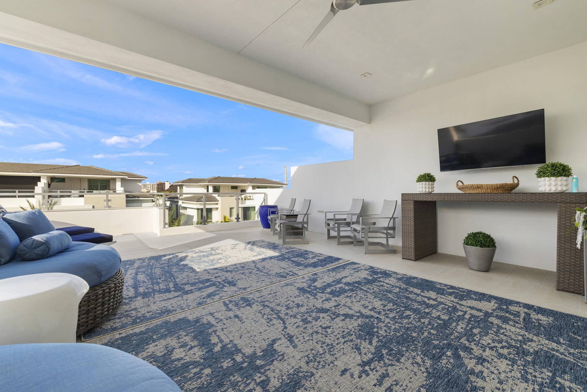 402 Ocean One Lane, Juno Beach, Juno Beach, FL 33408 Outdoor Media Level