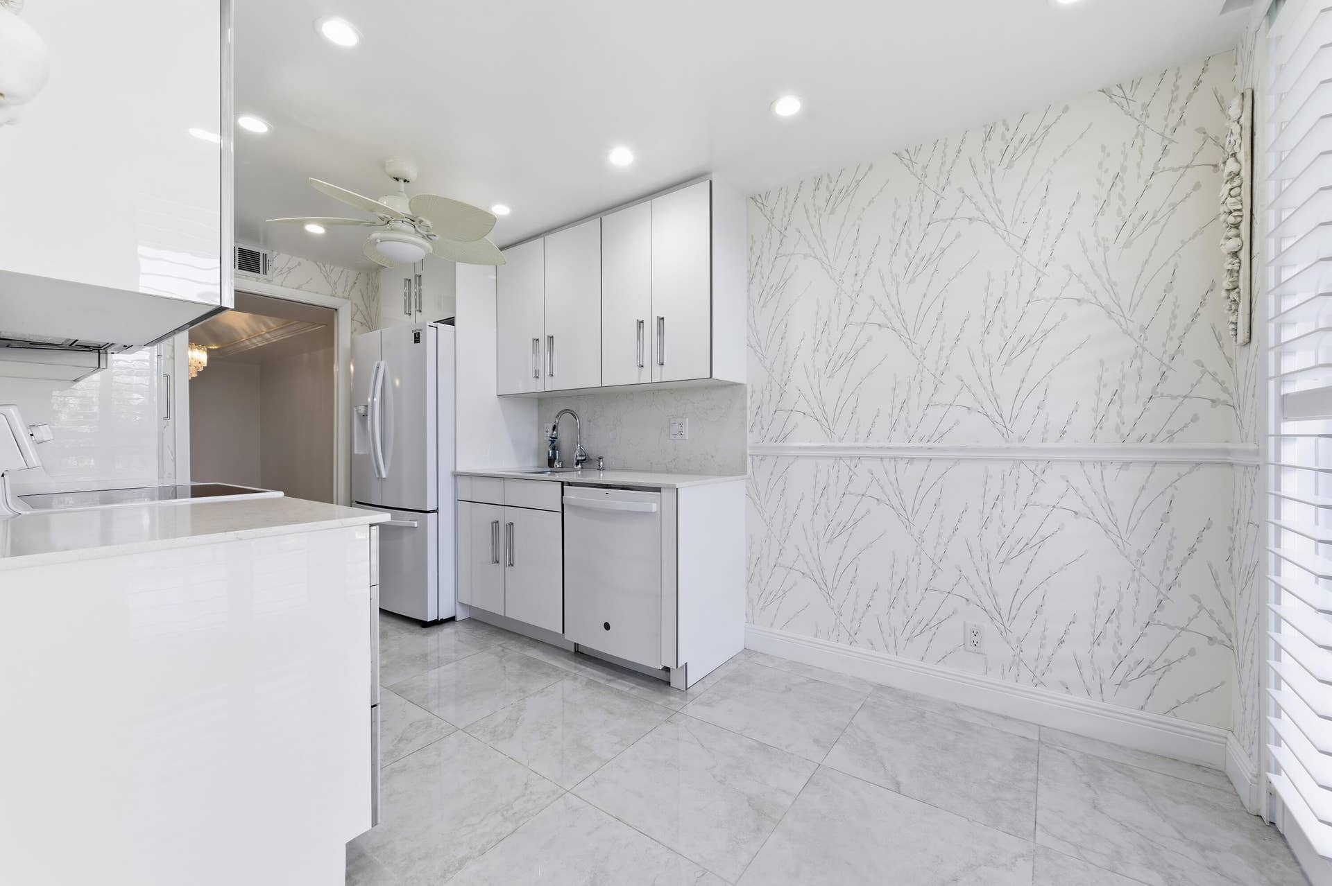 2778_S_Ocean_Blvd_206_PB_007