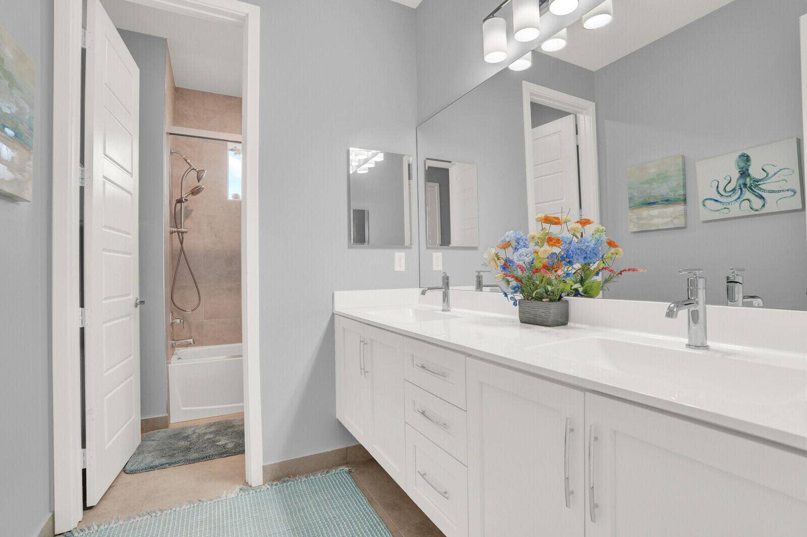 10767 PACIFICA Way, Parkland, FL 33076 full bath upstairs