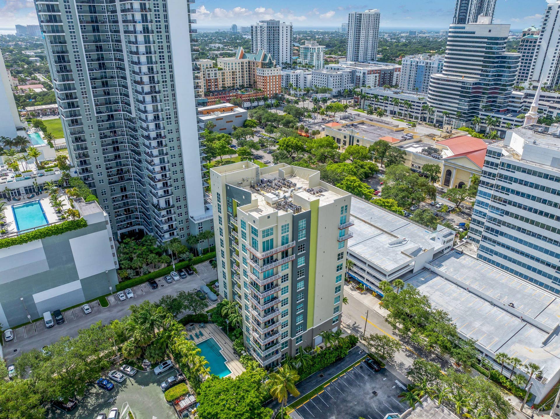 313 NE 2nd Street, #602, Fort Lauderdale, FL 33301 IMG_7904