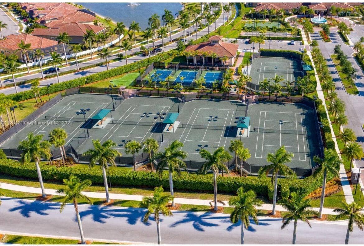 11759 Palermo Road, Parkland, FL 33076 Four Seasons Tennis courts photo