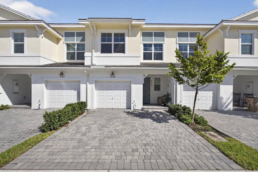 Property photo for 634 Parsons Way, Deerfield Beach, FL