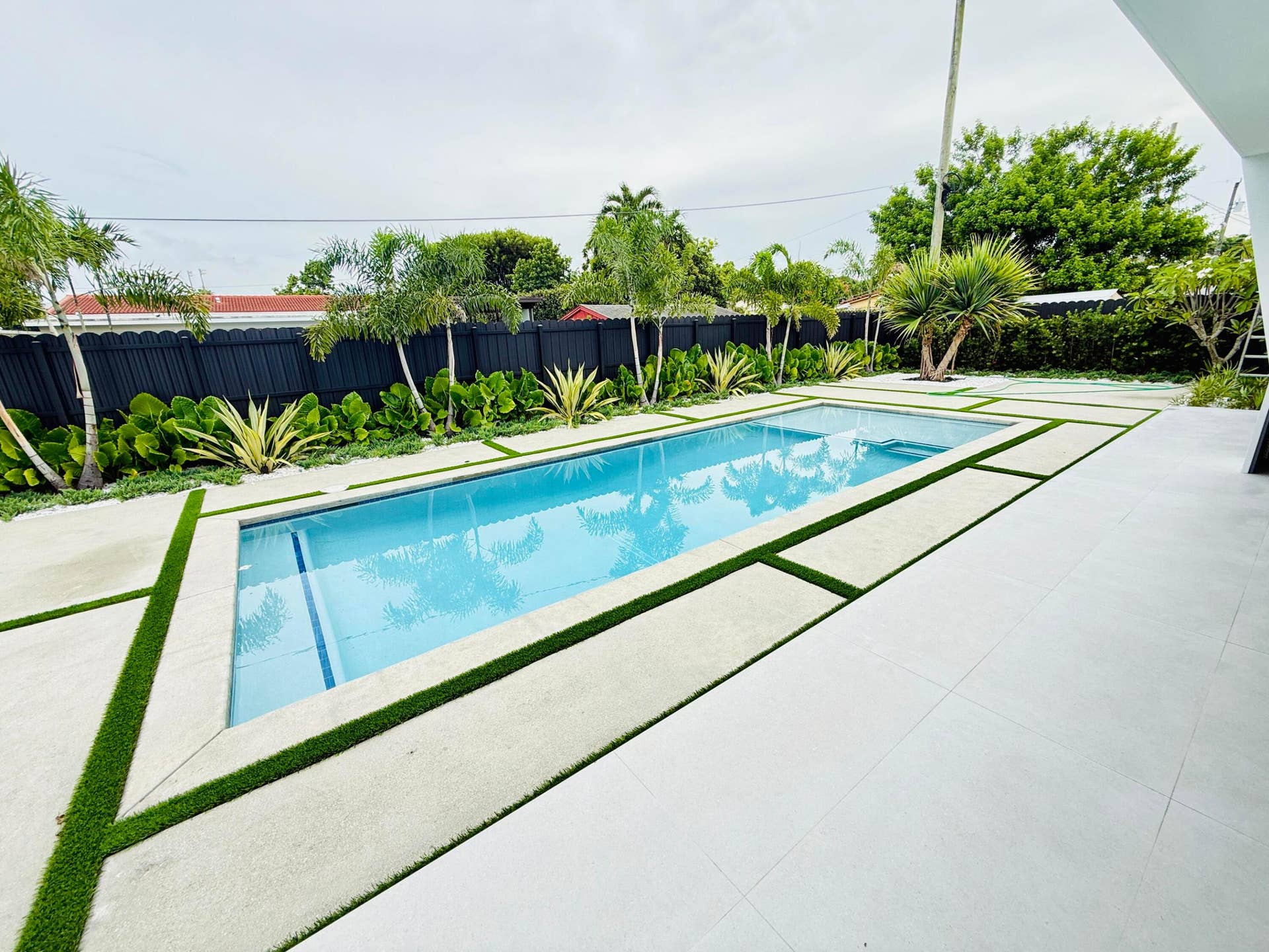 8966 SW 40th Terrace, Miami, FL 33165 swimming pool 1