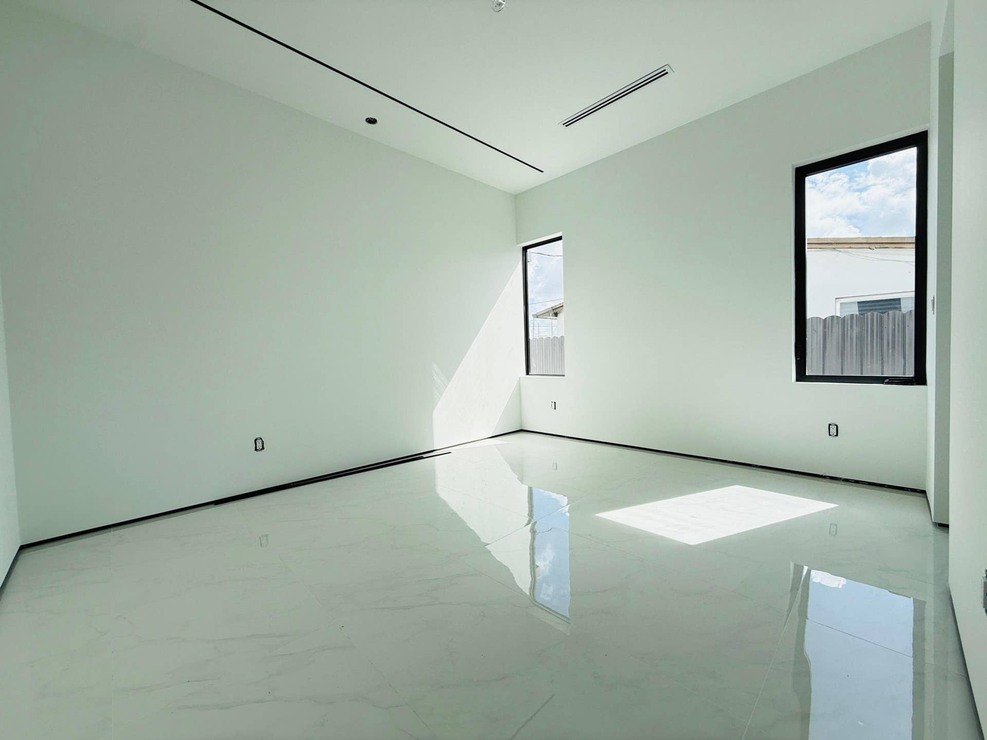 8966 SW 40th Terrace, Miami, FL 33165 3rd bedroom
