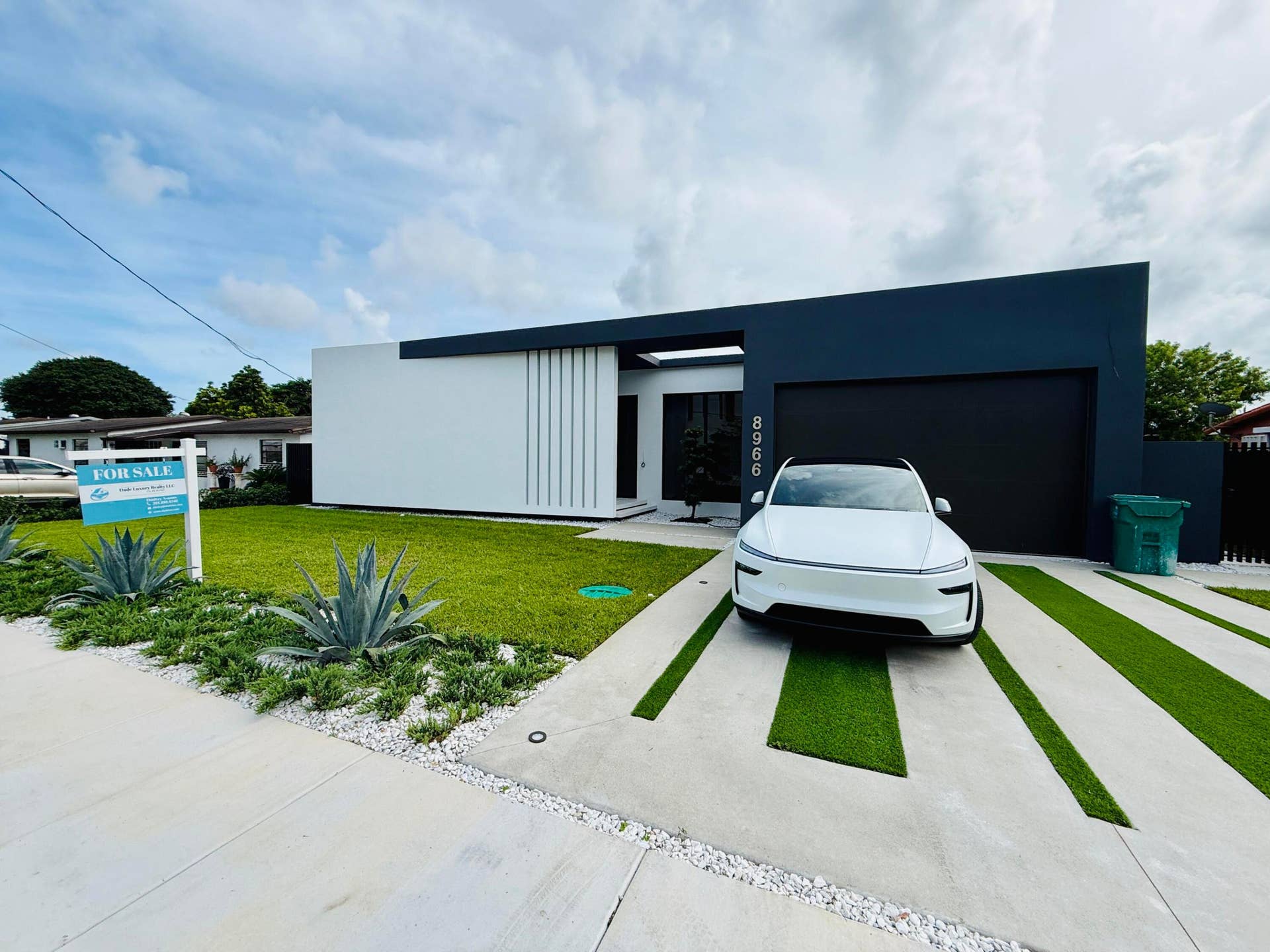 8966 SW 40th Terrace, Miami, FL 33165 front tesla 2