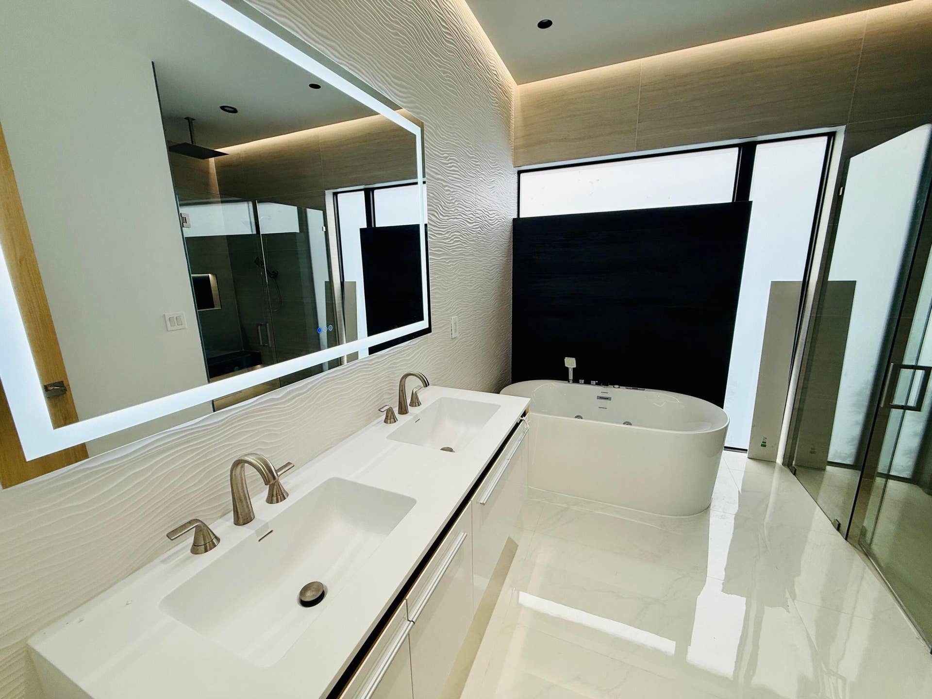 8966 SW 40th Terrace, Miami, FL 33165 master bath (2)