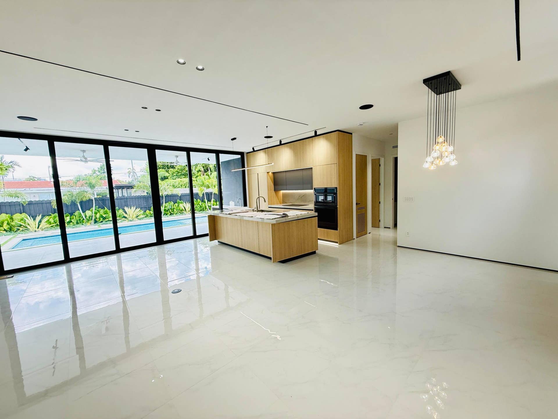 8966 SW 40th Terrace, Miami, FL 33165 kitchen 1