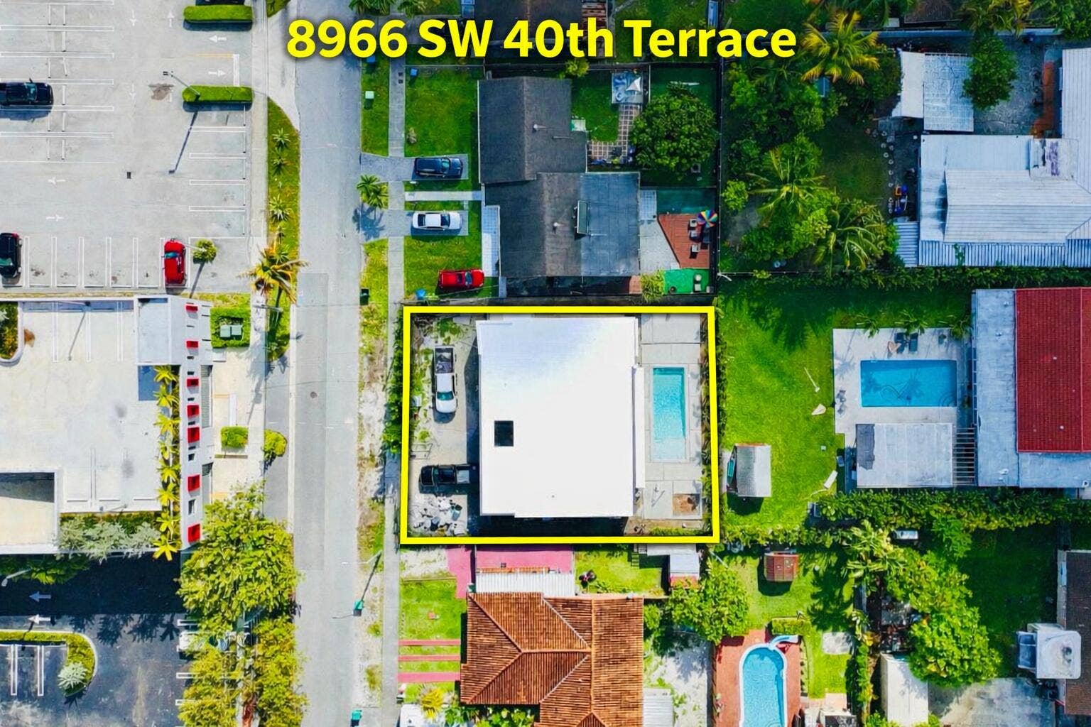 8966 SW 40th Terrace, Miami, FL 33165 aerial 3