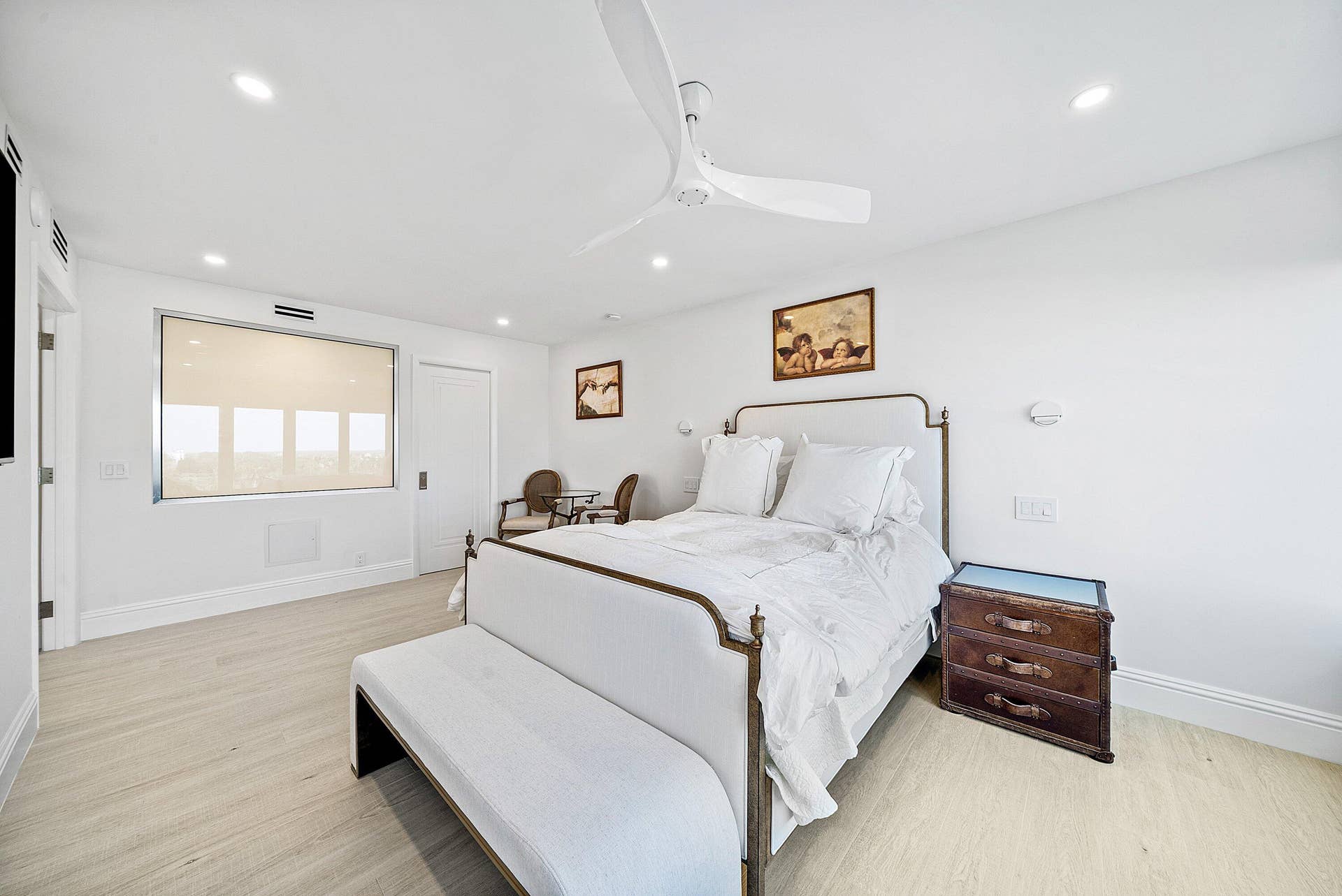 027-701EastCaminoReal-10J-BocaRaton-FL-3
