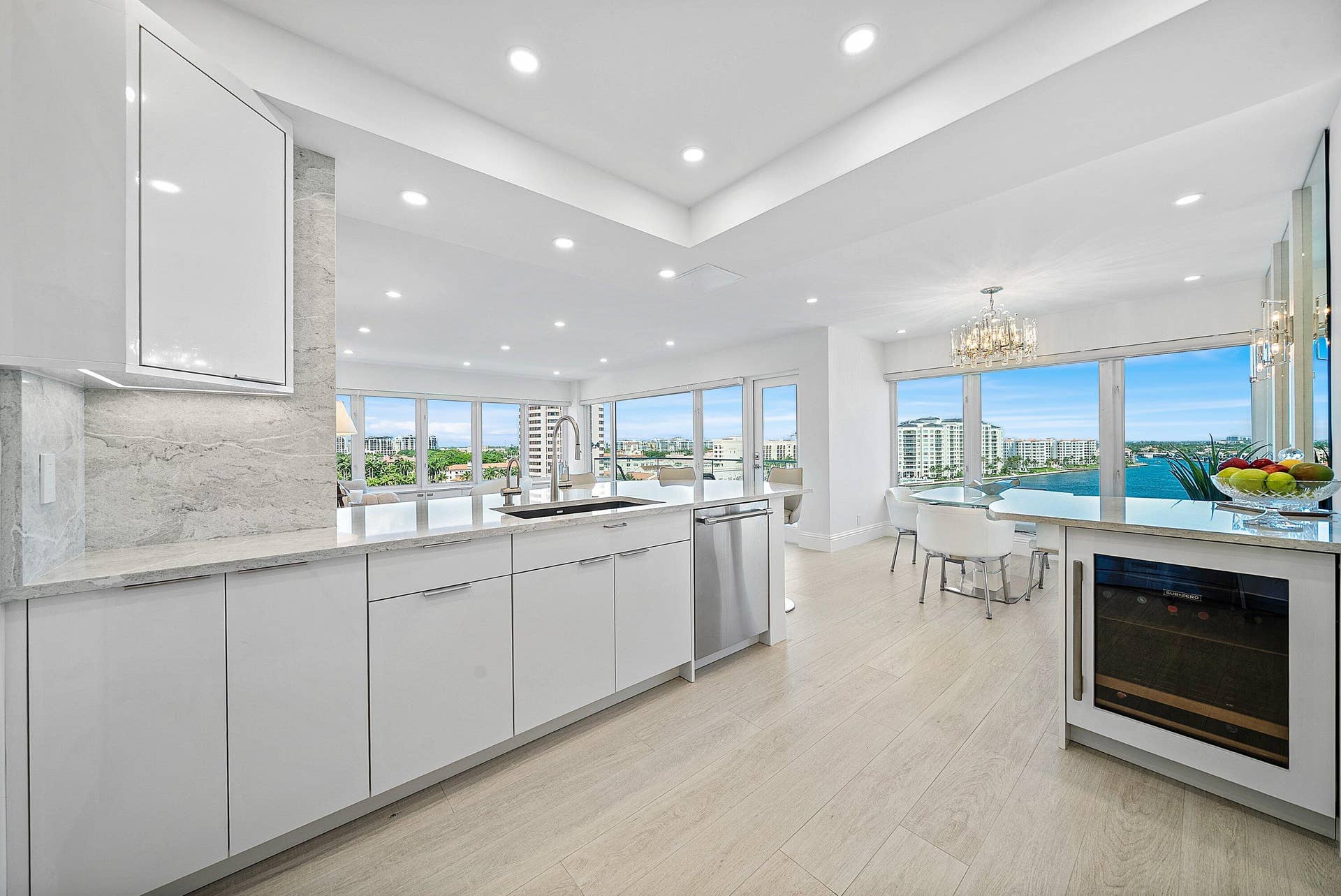 021-701EastCaminoReal-10J-BocaRaton-FL-3