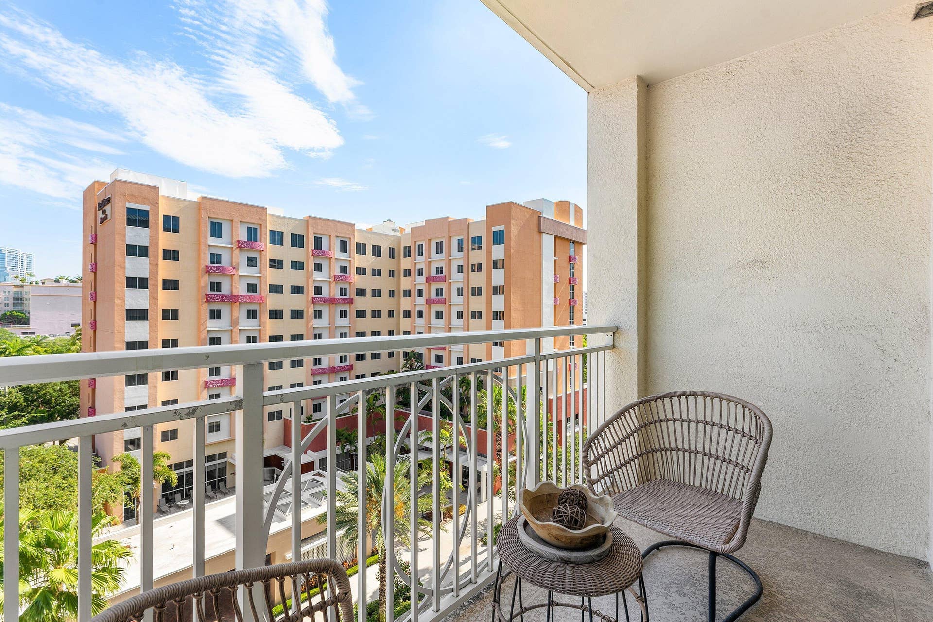 480 Hibiscus Street, #607, West Palm Beach, FL 33401 019-480HibiscusStreet-607-WestPalmBeach-
