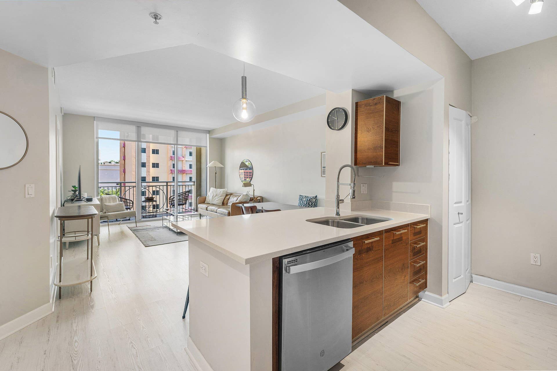 480 Hibiscus Street, #607, West Palm Beach, FL 33401 001-480HibiscusStreet-607-WestPalmBeach-