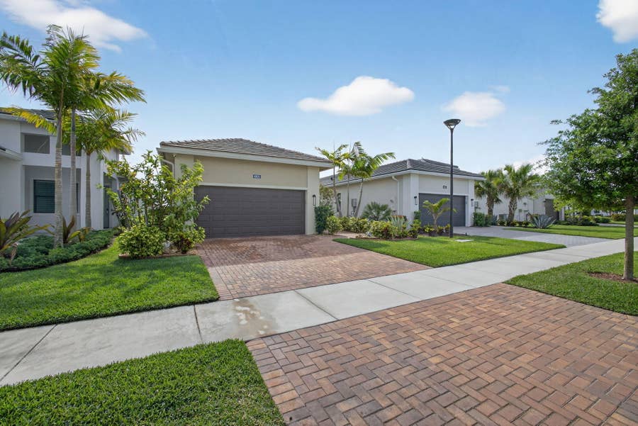 Property photo for 4805 Saint Armands Way, Westlake, FL