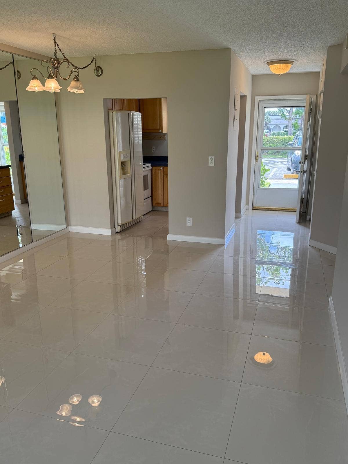9911 Sandalfoot Boulevard, #105, Boca Raton, Boca Raton, FL 33428 7d372e7a-177e-4a4b-90de-1ba1bfda3e1e