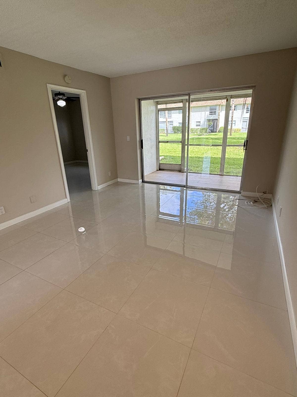 9911 Sandalfoot Boulevard, #105, Boca Raton, Boca Raton, FL 33428 8af24159-aba3-43ec-96fe-04be93706332