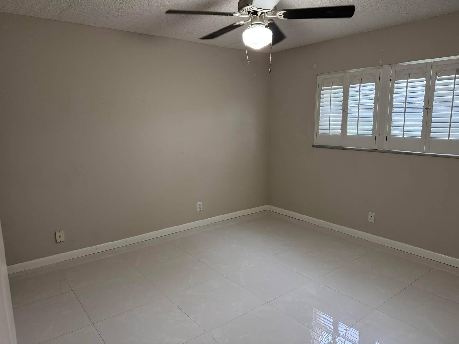 9911 Sandalfoot Boulevard, #105, Boca Raton, Boca Raton, FL 33428 IMG-2378