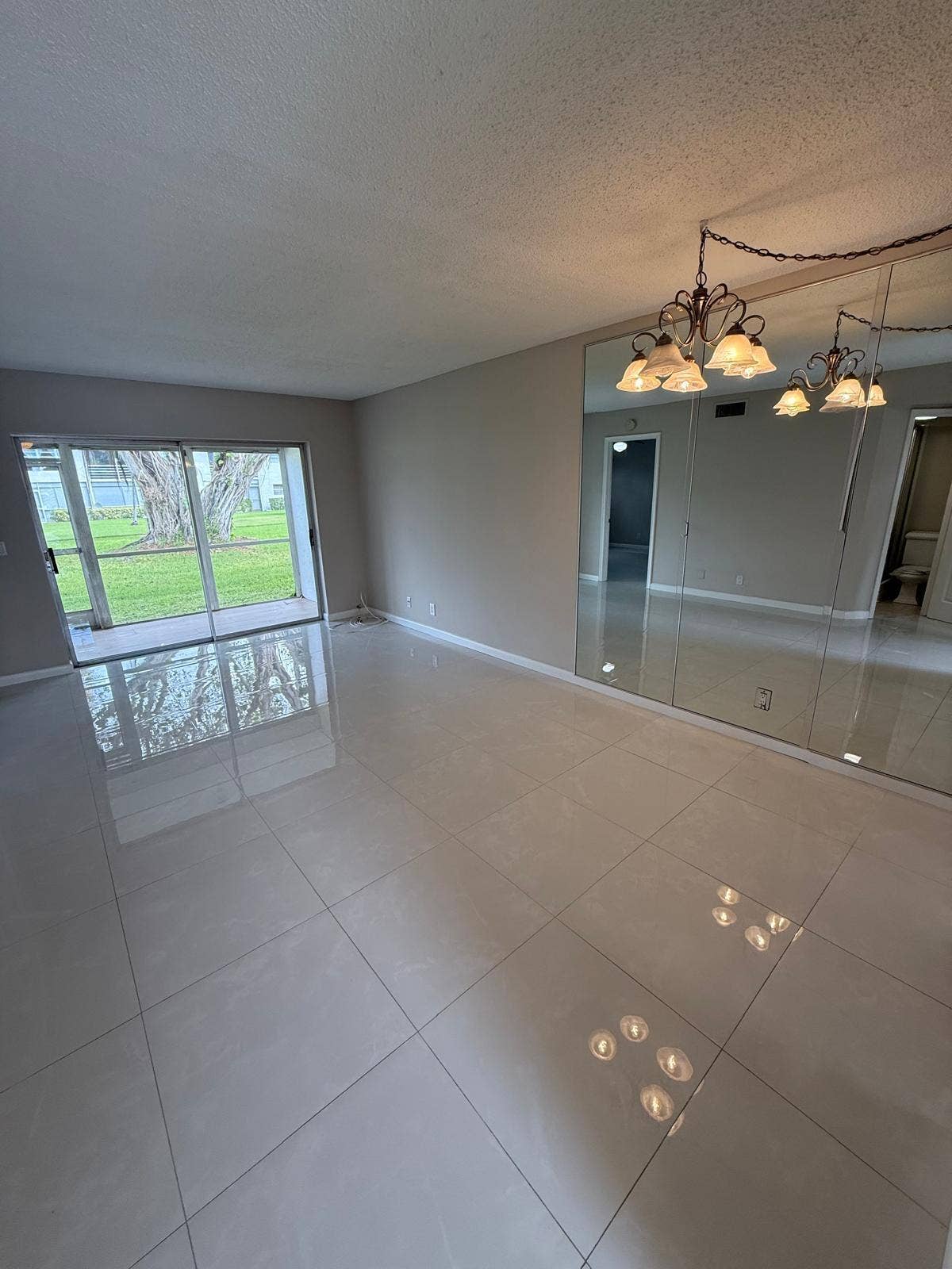9911 Sandalfoot Boulevard, #105, Boca Raton, Boca Raton, FL 33428 7fcc2d8c-c86b-4dc9-bc96-108faa720fa5