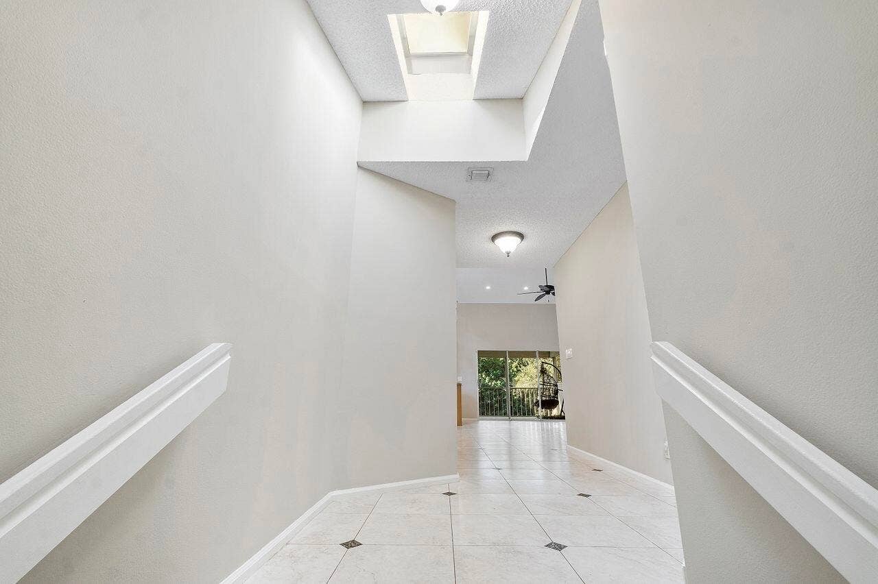 17270 Boca Club Boulevard, #1707, Boca Raton, FL 33487 17270_Boca_Club_Blvd_U1707_041