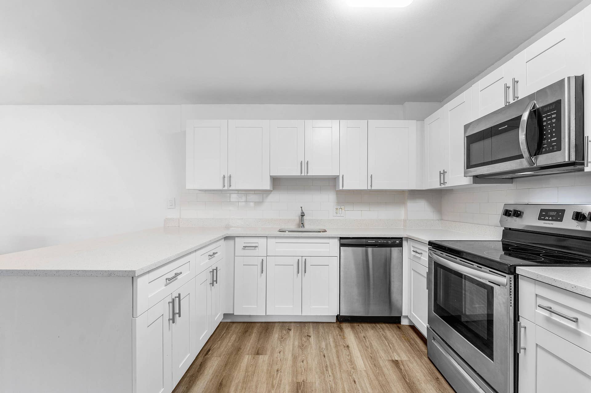22725 SW 66th Avenue SW, #103, Boca Raton, FL 33428 Kitchen Renovated White Cabinetry
