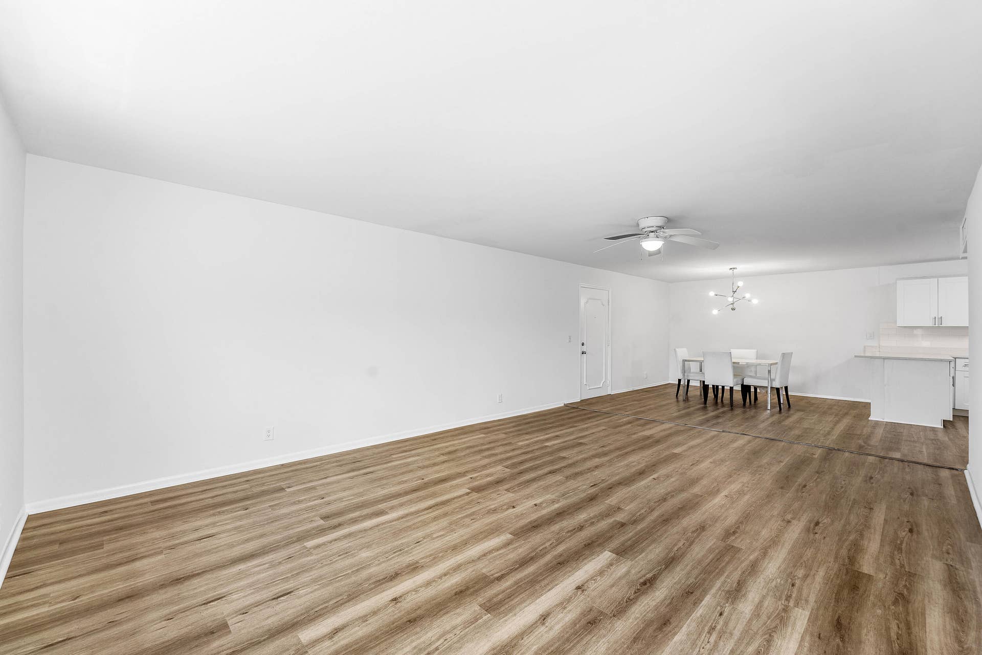 22725 SW 66th Avenue SW, #103, Boca Raton, FL 33428 Living Room Oversized Layout