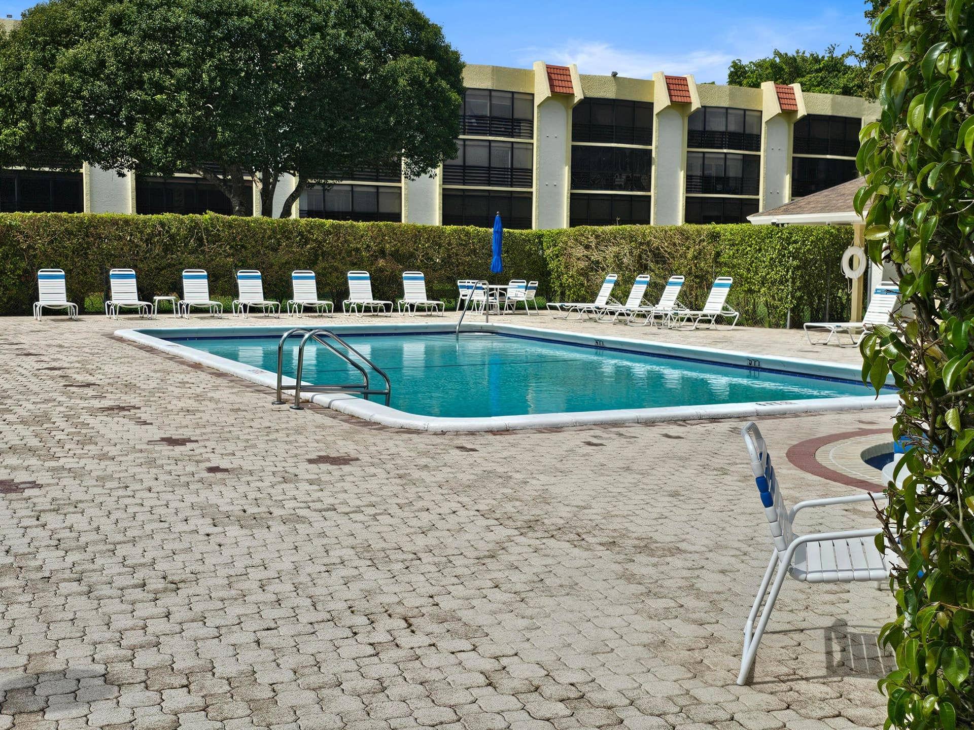 23385 Barwood Lane, #1203, Boca Raton, FL 33428 Community Pool