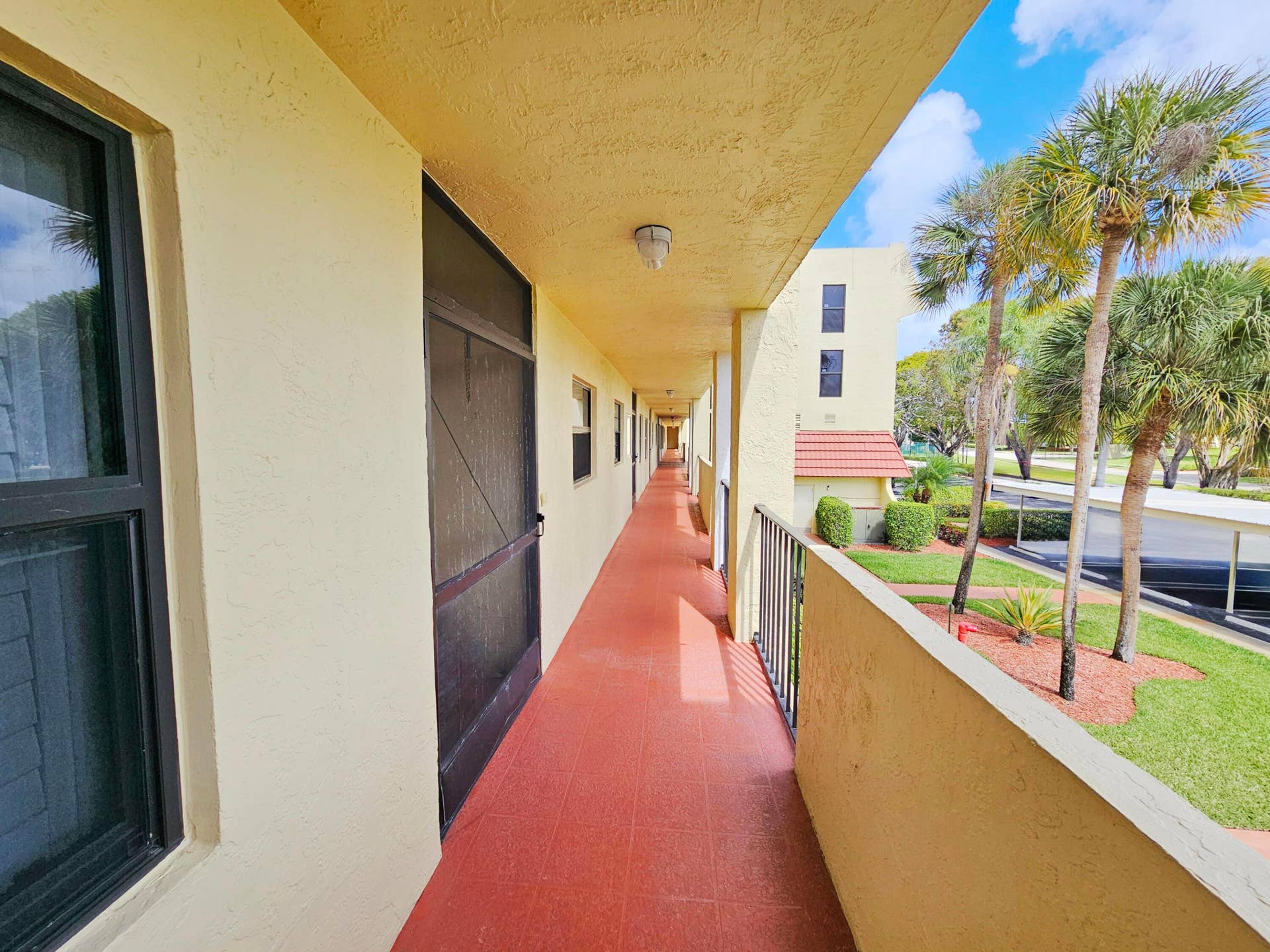 23385 Barwood Lane, #1203, Boca Raton, FL 33428 Catwalk