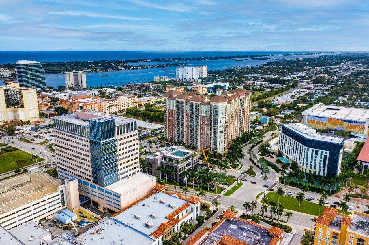CPST & CityPlace. RH Rooftop Restaurant