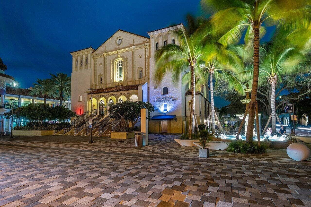 The Square Harriet Himmel Theater
