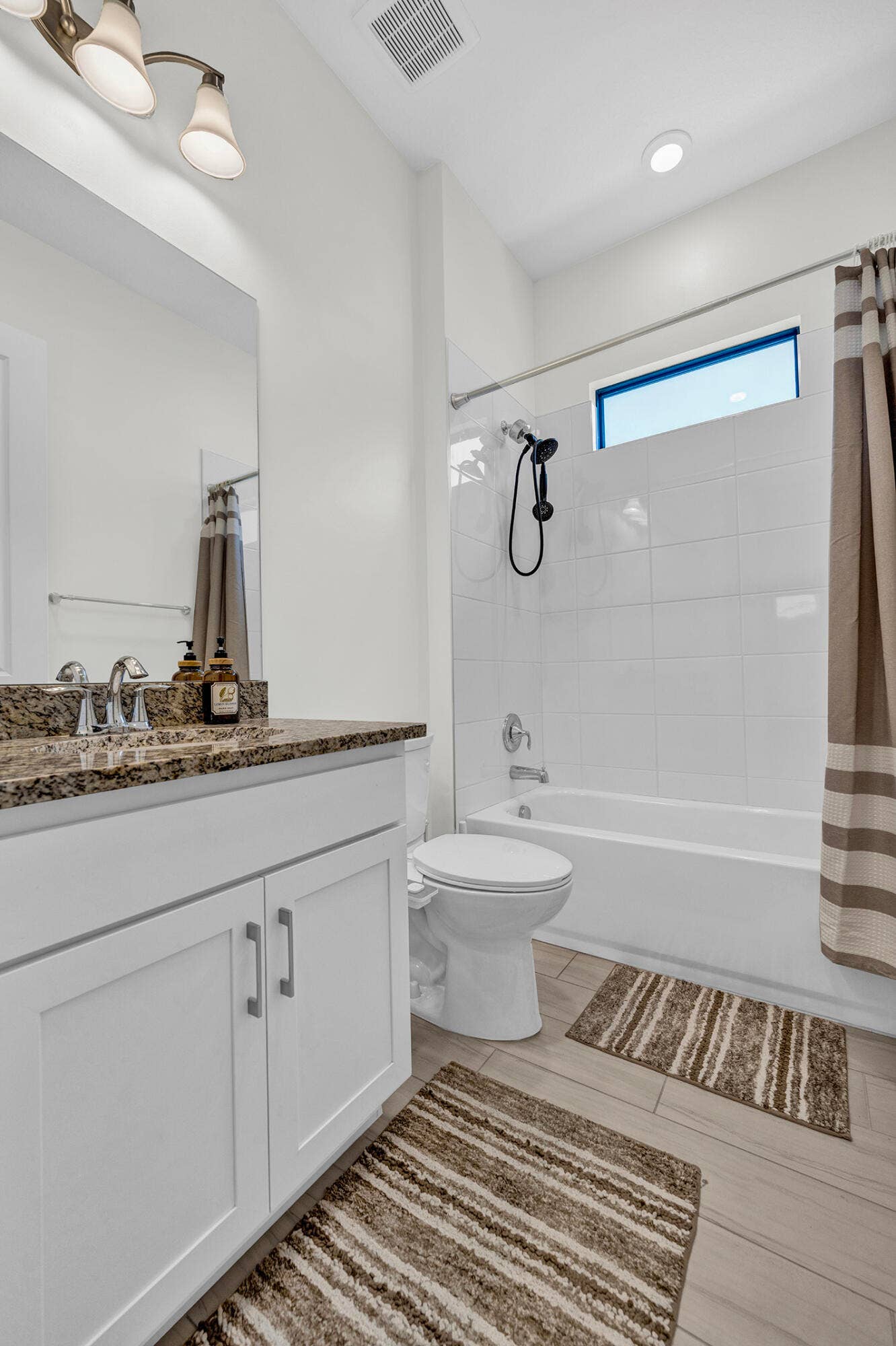 15647 Merritt Drive, Westlake, FL 33470 Secondary Bathroom
