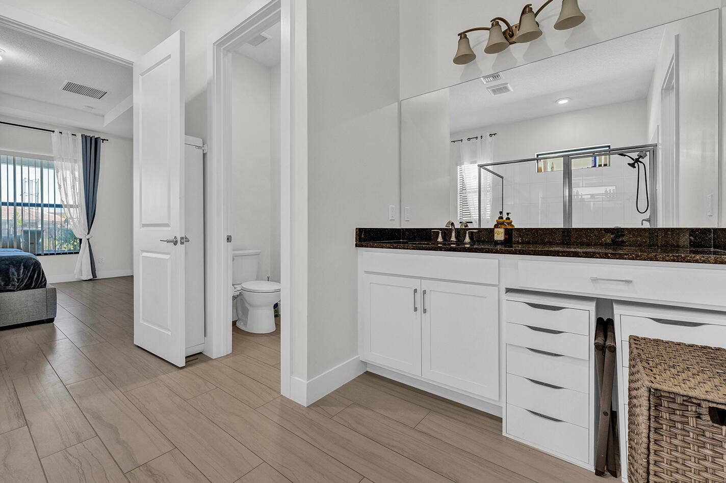 15647 Merritt Drive, Westlake, FL 33470 Main Bathroom