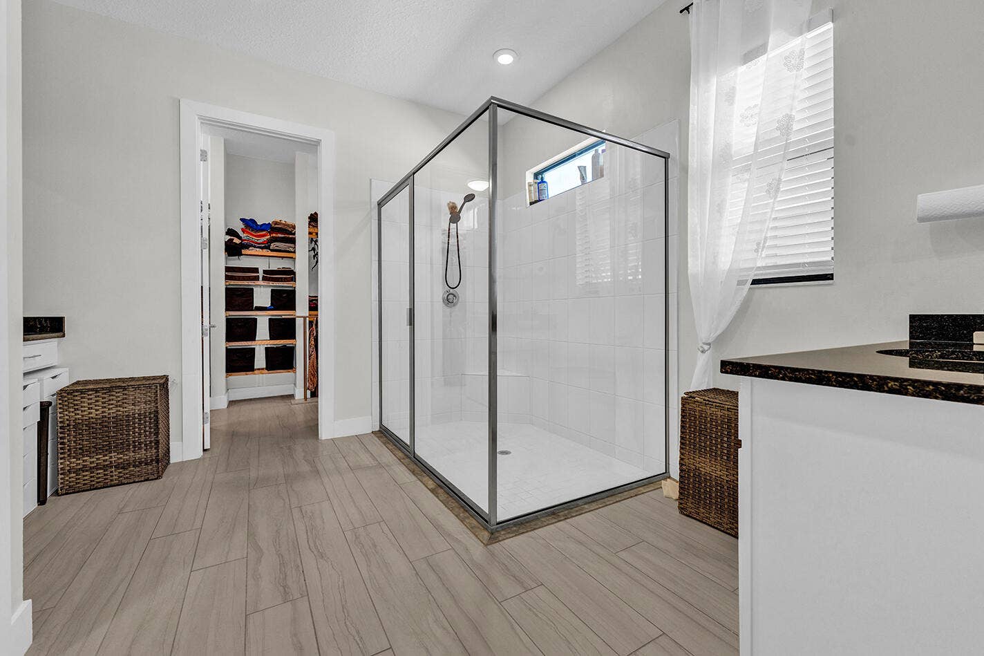 15647 Merritt Drive, Westlake, FL 33470 Main Bathroom
