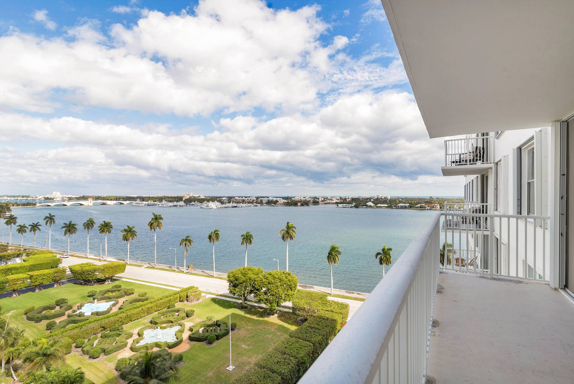 1801 S Flagler Drive, #1105, West Palm Beach, FL 33401 low-19