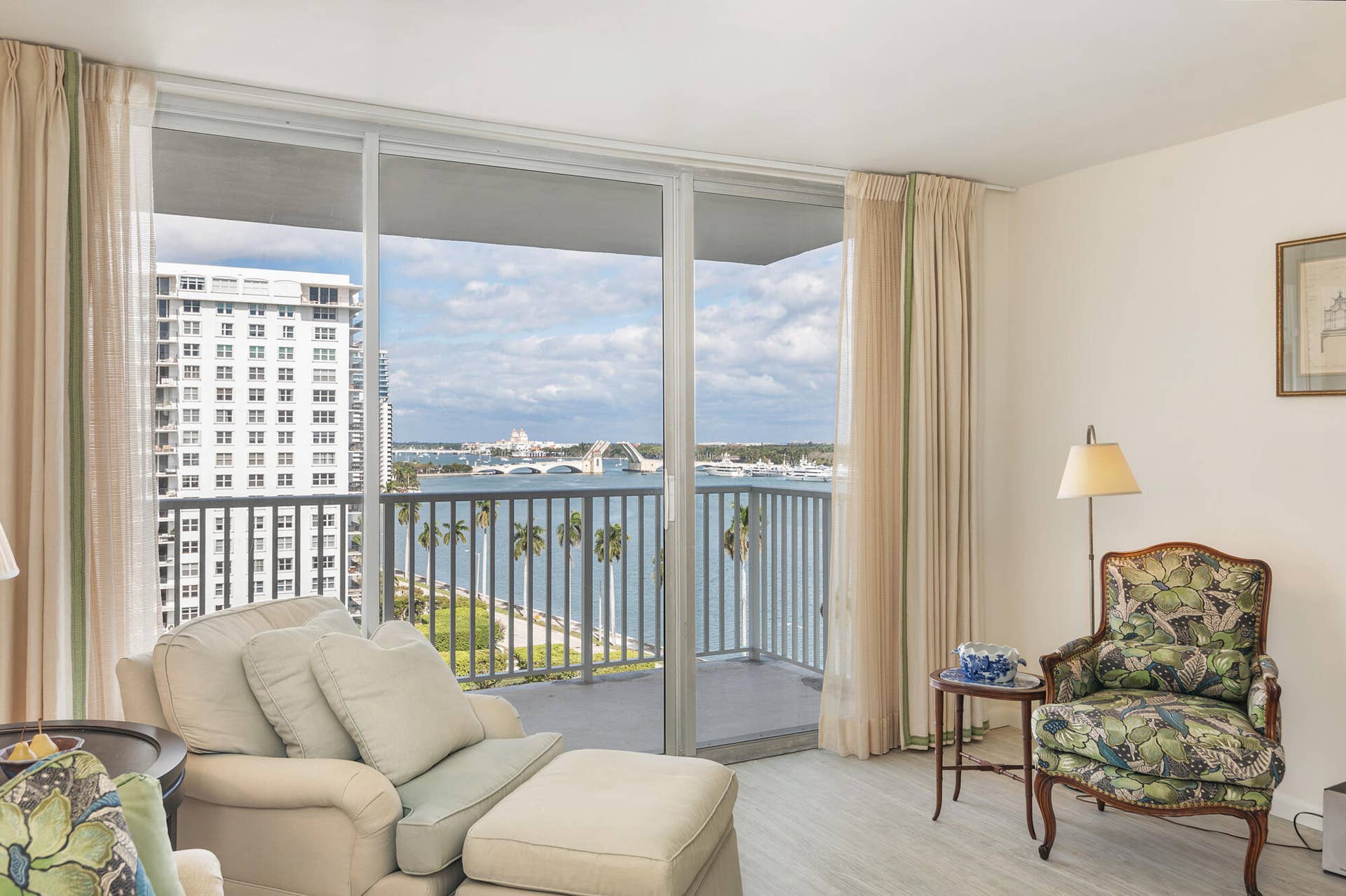1801 S Flagler Drive, #1105, West Palm Beach, FL 33401 low-5