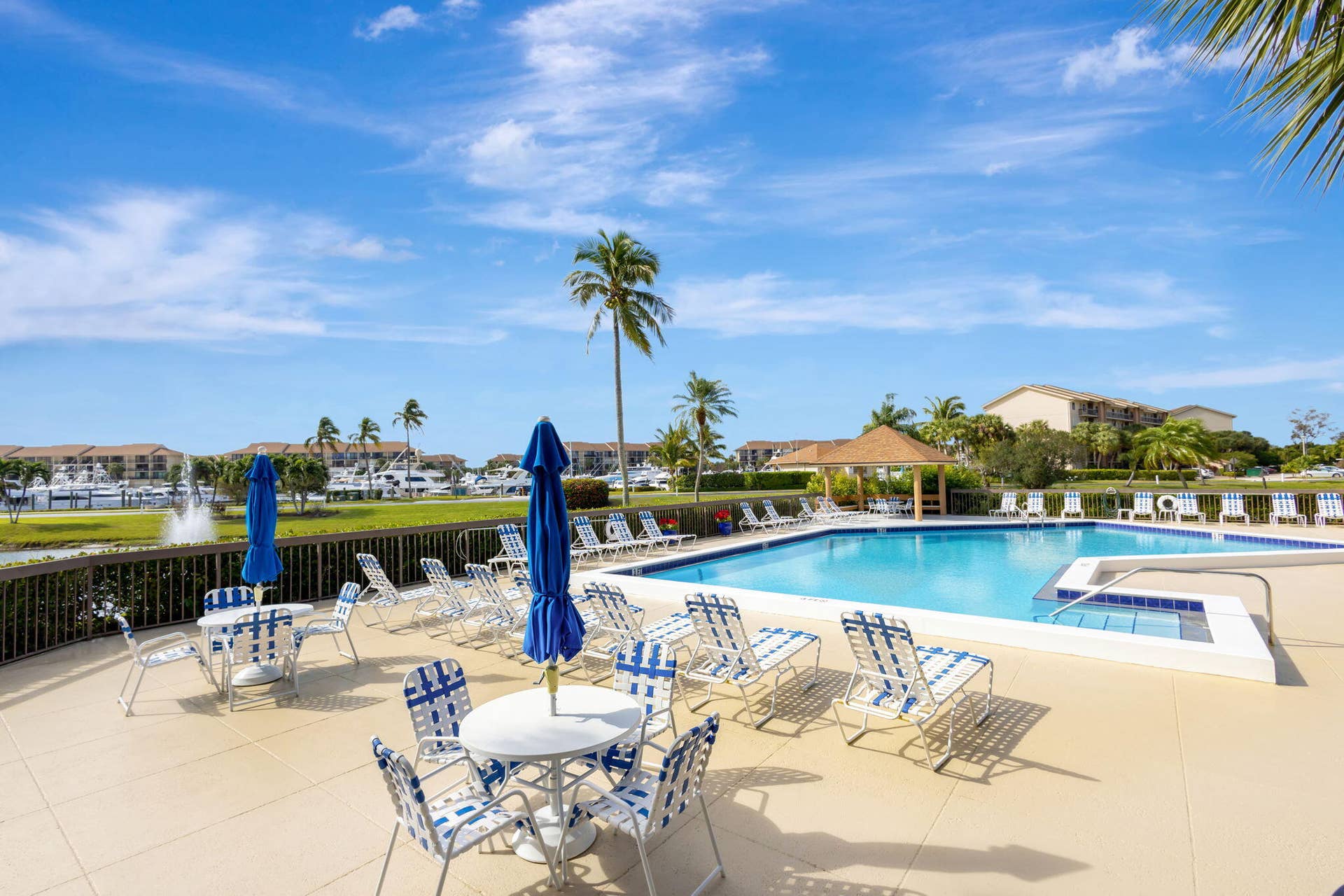 601 Seafarer Circle, #504, Jupiter, FL 33477 49-web-or-mls-48-print-5D1A9133
