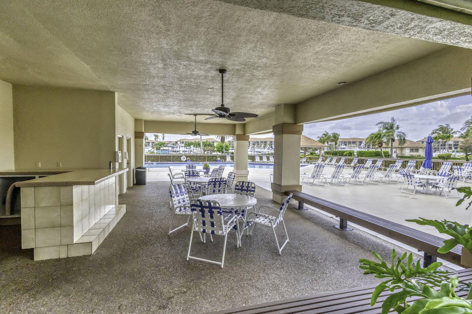 601 Seafarer Circle, #504, Jupiter, FL 33477 47-web-or-mls-5D1A8342_HDR