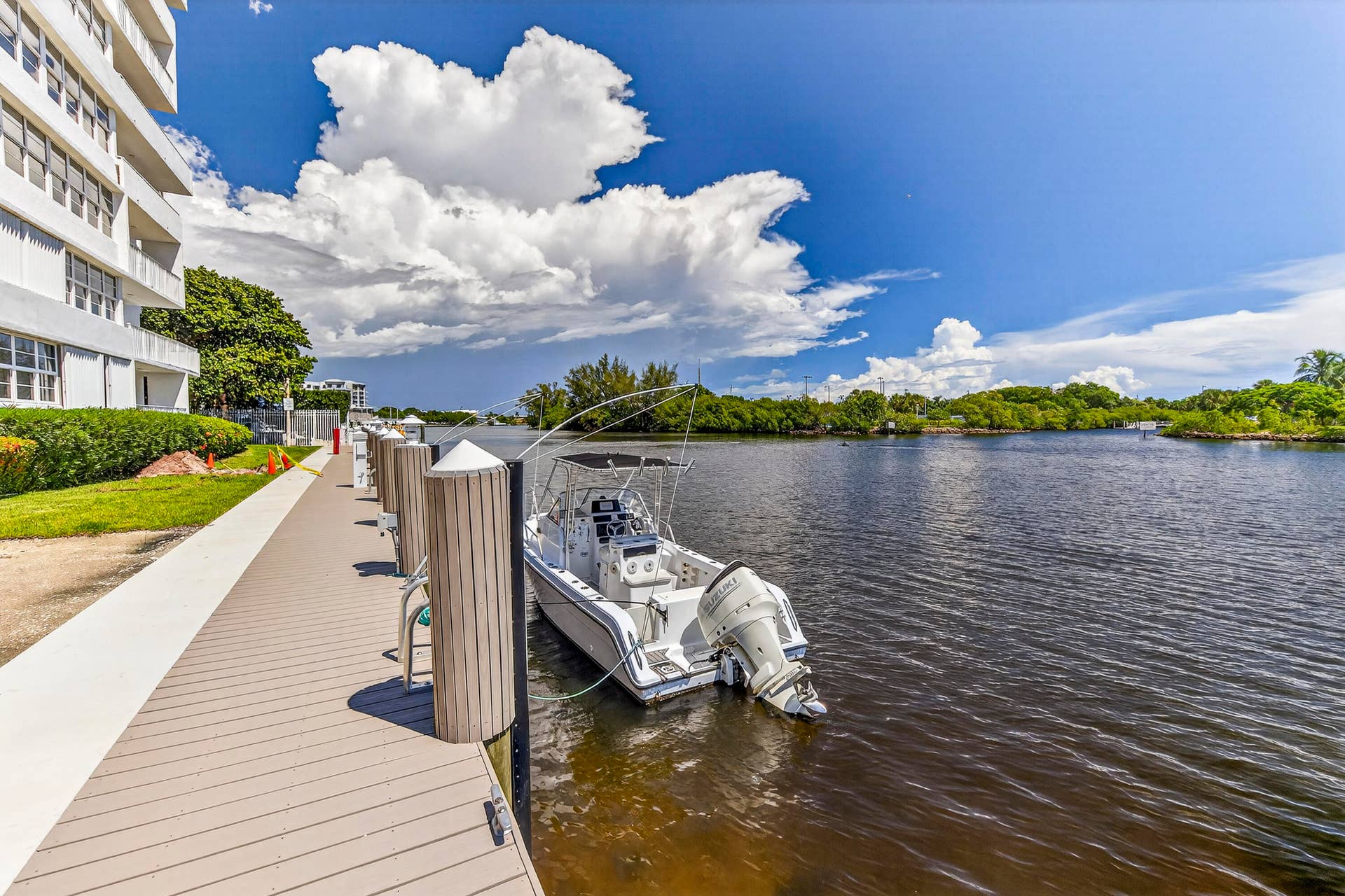 1170 N Federal Highway, #411, Fort Lauderdale, FL 33304 amenities (13)