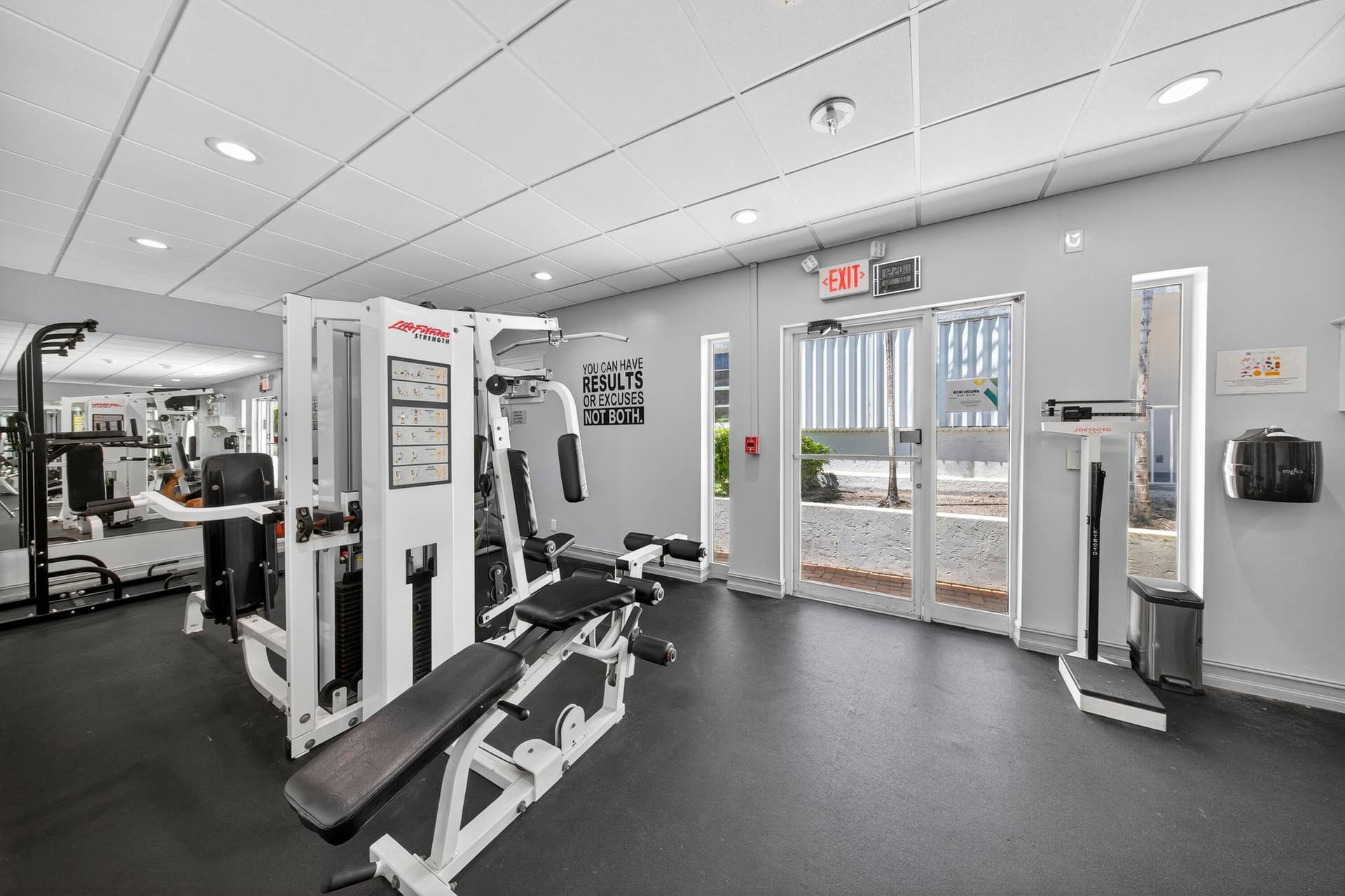 1170 N Federal Highway, #411, Fort Lauderdale, FL 33304 amenities (22)