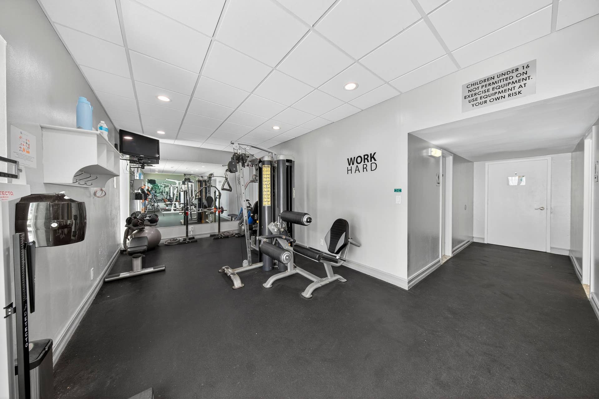 1170 N Federal Highway, #411, Fort Lauderdale, FL 33304 amenities (23)