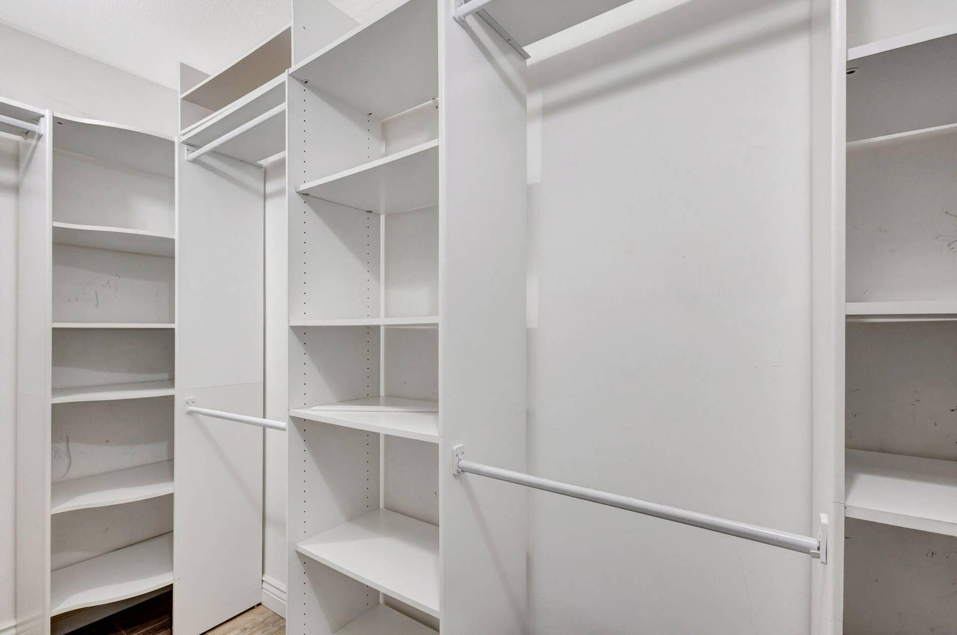 4201 S Ocean Boulevard, #K2, South Palm Beach, FL 33480 Walk-In Closet with Custom Shelves
