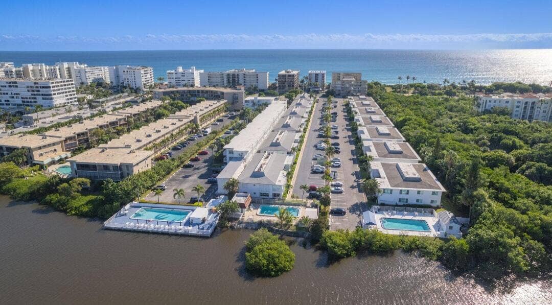 4201 S Ocean Boulevard, #K2, South Palm Beach, FL 33480 aerial view