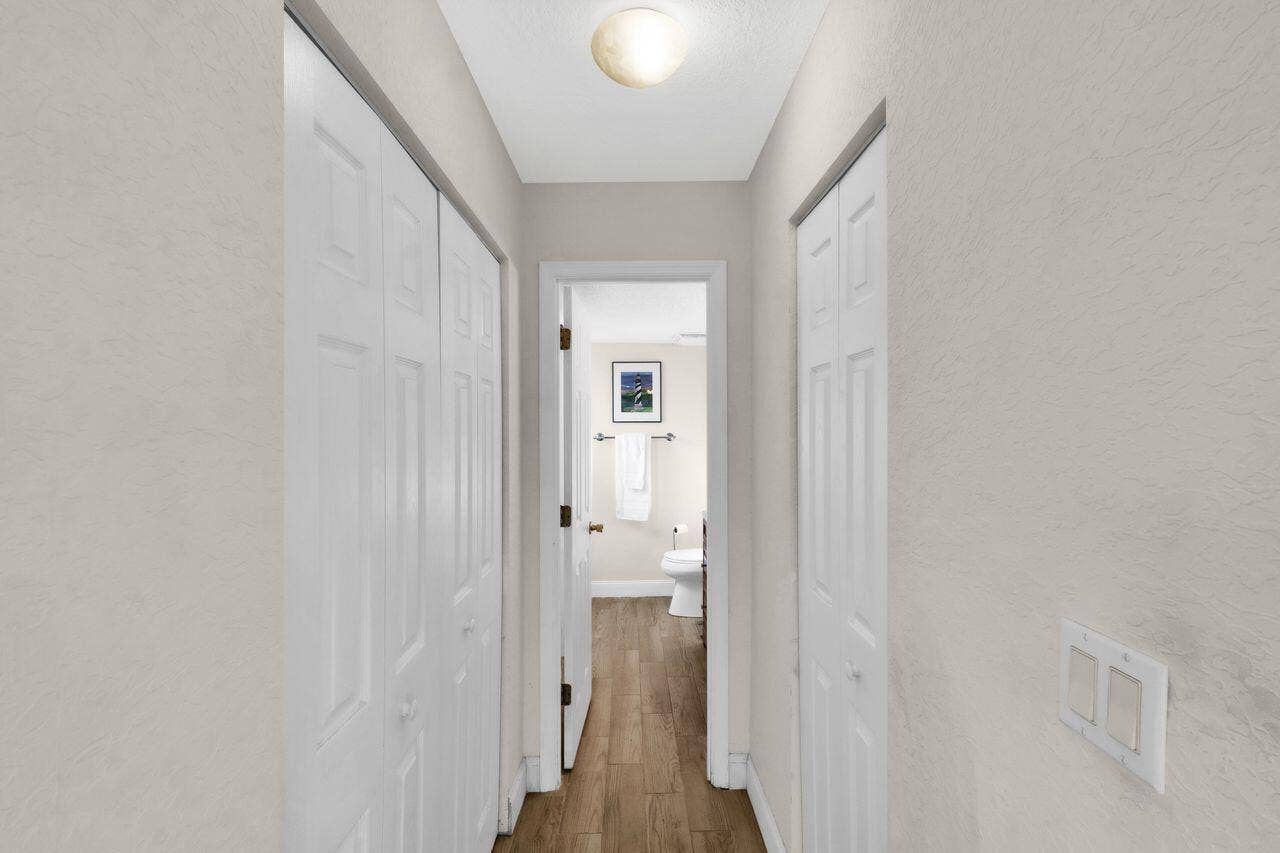 3004 NE 5th Terrace, #108c, Wilton Manors, FL 33334 3004_NE_5th_Terrace_U108-11
