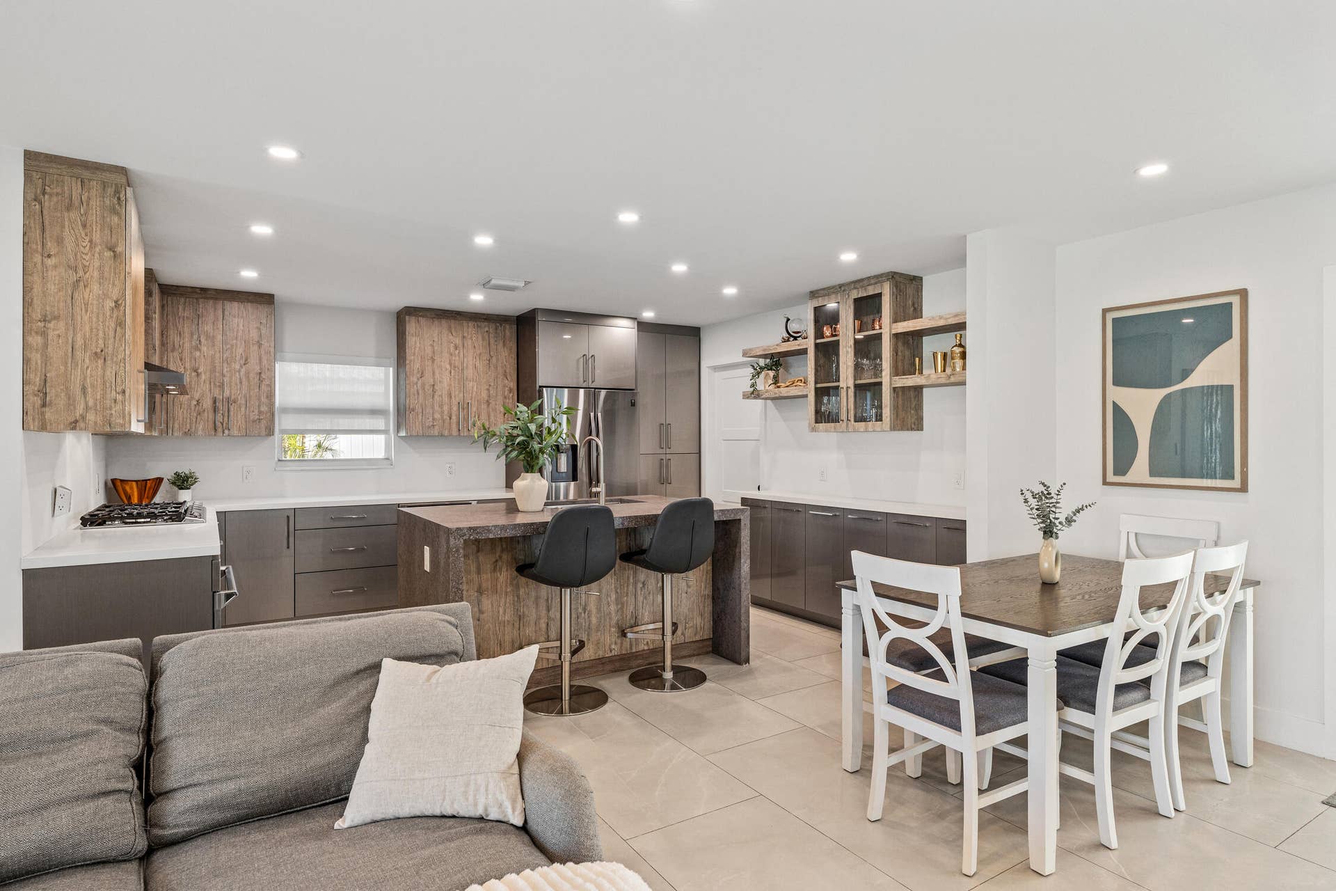 331 SE 6th Avenue, Pompano Beach, FL 33060 DSC03346